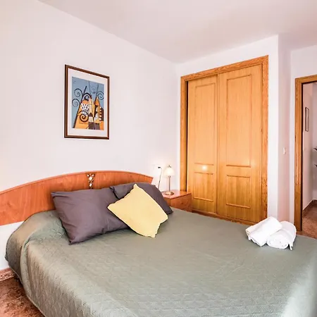 Apartment 2 Bedroom Awesome In Santa Pola